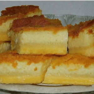 Bolo de Fubá Cremoso Molhadinho em 50 Minutos com Maizena