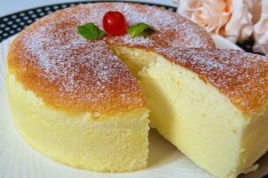 Bolo de Iogurte Fácil e Fofinho