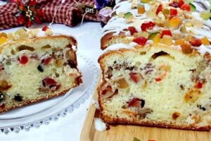 Bolo de Natal com Frutas Cristalizadas