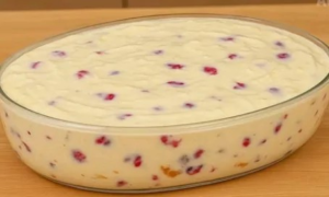 Pavê Cremoso com Frutas – Ver Receita