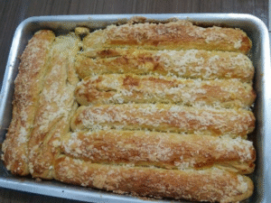 Essa Língua de Sogra de Coco Fica Tão Macia que Derrete na Boca e Todo Mundo Pede Bis