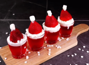 Esses Chapéus de Papai Noel de Gelatina e as Crianças (e os adultos) Piraram na Ceia