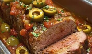 Lagarto ao Molho Italiano: eu sempre faço pra servir na refeição em família!