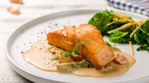 Salmão cremoso: uma experiência gourmet ao forno