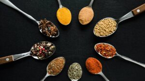 Os temperos que fazem qualquer receita virar “minha especialidade”