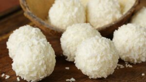 Trufas suaves, geladinhas e cheias de sabor para servir sem complicação