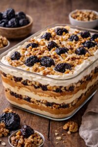 Tiramisu de Ameixa Secas e Nozes: A Sobremesa Cremosa e Irresistível que Vai Encantar Sua Família!