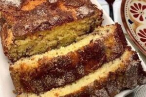 Basta sentir o cheiro desse Bolo de Café com Leite para querer comer inteiro