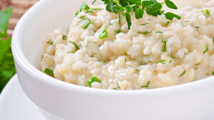 Depois Que Provei Este Arroz de Leite Salgado, Virou Meu Novo Acompanhamento Favorito!