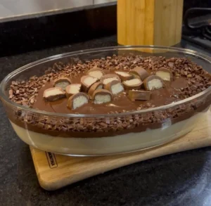 Prestígio na Travessa: Receita Divina e Super Fácil de Sobremesa de Coco e Chocolate que Não Vai ao Forno – Perfeita para Vender e Surpreender!