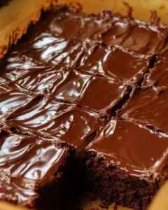 Bolo Nega Maluca de Liquidificador: A Receita Úmida, Fácil e Tradicional que Derrete na Boca (e Ainda te Dá Renda Extra!)