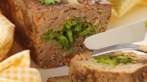 Bolo de carne com brócolis: teste esse prato delicioso em casa