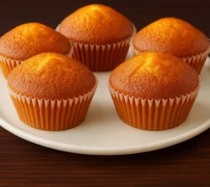 Queques de Leite Fofinhos e Fáceis: A Receita Simples Que Sempre Acerta Para Um Abraço Quentinho e Lucro Delicioso!