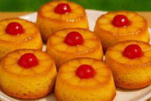 Cupcakes Invertidos de Abacaxi Fofinhos: A Receita Rápida que Ninguém Espera Esfriar e Você Pode Vender Muito!