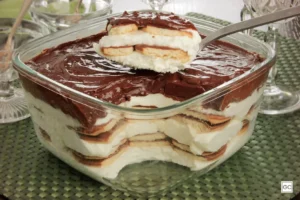 Desvende o Segredo do Pavê Fácil: 5 Receitas Práticas e Irresistíveis para uma Sobremesa Perfeita em Minutos!