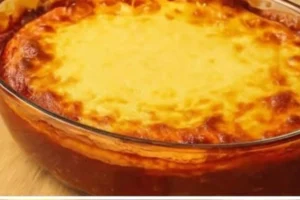 Escondidinho de Queijo Cremoso e Simples: A Receita Rápida que Transforma o Jantar e Rende Elogios Inesperados!