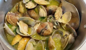 Amêijoas à Bulhão Pato Original: Prepare em Casa o Molhinho Mais Saboroso que Derrete na Boca!