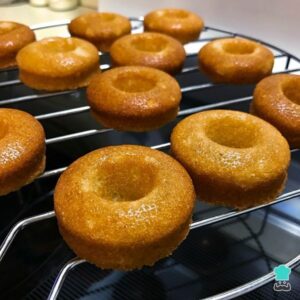Como Preparar Donuts Assados com Cobertura de Caramelo: A Delícia que Vai Conquistar Todos!