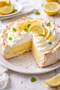 Como Preparar uma Torta de Limão Incrível Que Vai Surpreender Seus Amigos em Menos de 40 Minutos!