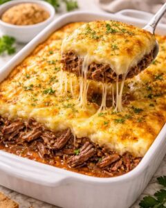 Esse Escondidinho de Carne Desfiada Está Fazendo Todo Mundo Pedir Repeteco (Cremoso, Dourado e Irresistível)