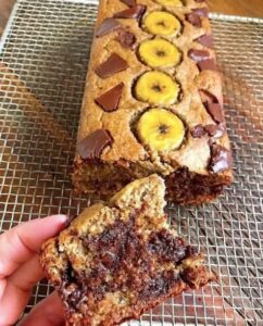 Esse Bolo de Banana com Chocolate Zero Açúcar Está Deixando Todo Mundo Viciado – Fofinho, Úmido e Sem Culpa!