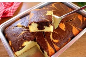 Bolo Mesclado Irresistível que Some da Forma em Minutos
