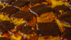 O segredo da casquinha durinha do bolo de cenoura