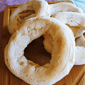 Rosca de Polvilho Crocante em 40 Minutos com Piracanjuba