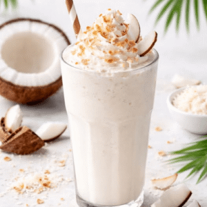 Frapê Tropical de Coco Geladíssimo em 5 Minutos com Piracanjuba