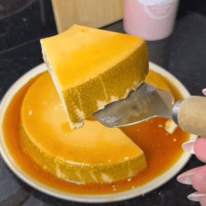 Pudim Dourado Caramelizado Perfeito em 1 Hora com Nestlé