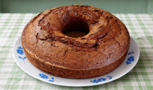 Bolo de iogurte com chocolate – um dos melhores bolos que já fiz