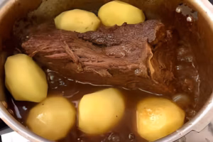 Costelinha de Porco na Panela Bem Macia e Suculenta