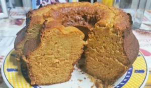 Bolo de Mel e Vinho do Porto da Vó Palmira: A Receita Portuguesa Secreta que Encanta Gerações e Vira Sucesso no Google Discover!