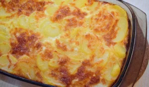 Bacalhau à Casa: A Receita Portuguesa Deliciosa e Super Fácil que Vai Deixar Sua Cozinha com o Melhor Cheirinho!