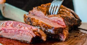 Sobras de churrasco? Descubra como transformar em novos pratos!