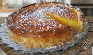 Tarte de coco e natas (super fácil de fazer e fica fabulosa)