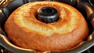 Bolo da vovô 5 minutos: Receita Fácil que Derrete na Boca