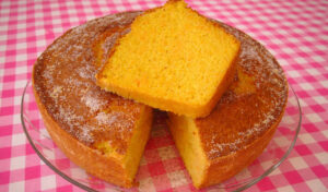 Bolo de Cenoura e Laranja (dos melhores bolos que já provámos)
