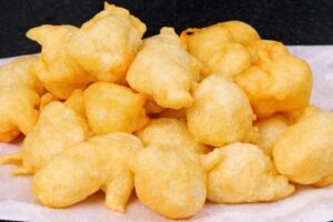 Bolinho de 3 Ingredientes Simples e Rápido