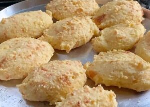 Bolinho de Tapioca Assado (de Colher)