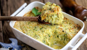 Receita de bacalhau à minha maneira (fica delicioso, muito apetitoso e é tão fácil de fazer)