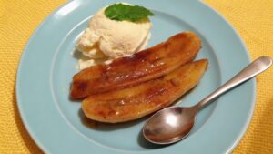 Banana Flambada O doce rápido que vira espetáculo quando a chama sobe na panela