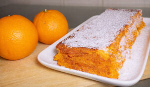 Bolo de Cenoura e Laranja fácil de preparar e sai sempre bem