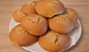 Bolos de leite da Páscoa – super fofos e com um sabor mesmo bom (receita rápida)