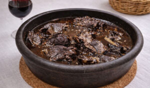 Chanfana à moda de Coimbra (deliciosa e cheia de tradição)