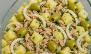 Salada de Batata com Atum