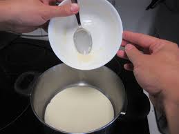 Cola Caseira: Como Fazer de Forma Simples e Eficiente