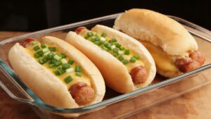 Pão com Linguiça e Mussarela Quando a ideia é comer bem sem complicar, esse vence fácil