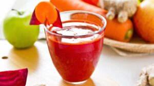 O smoothie nutritivo de três ingredientes que deixou até quem duvidava pedindo mais