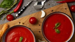 Sopa de Tomate: Cremosa, Confortante e Cheia de Sabor